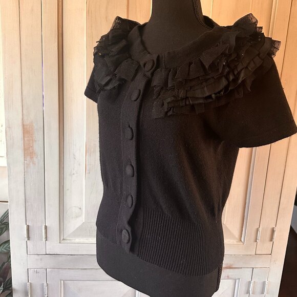 The Nanette Lepore cropped button-down black sweater - Picture 1 of 3